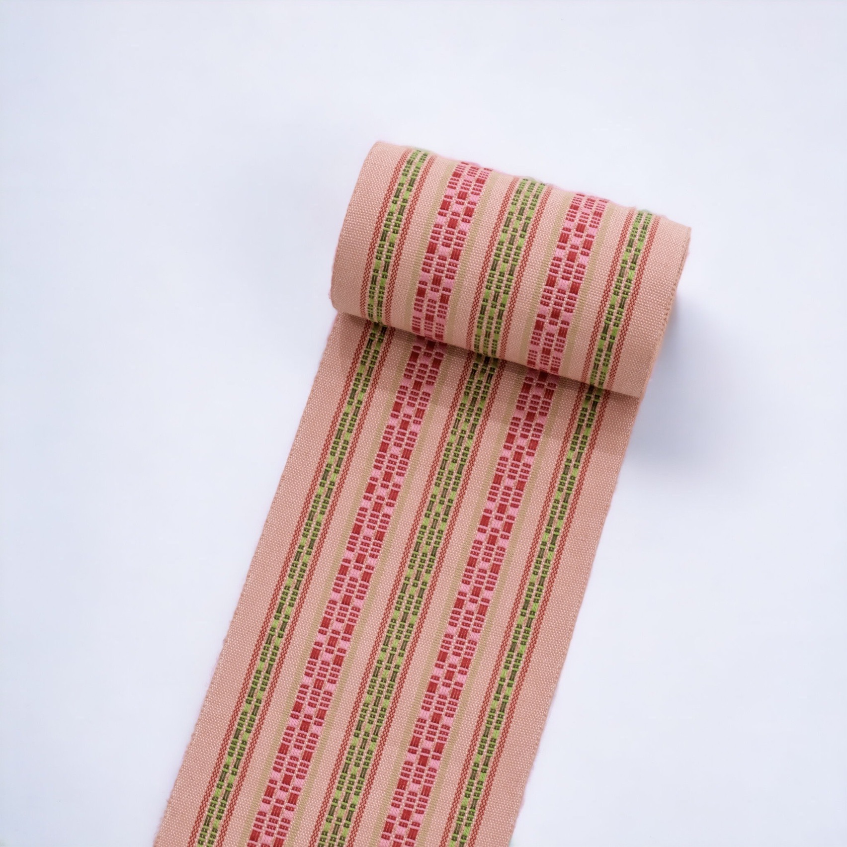 【完売品】【新品】経済産業大臣指定伝統工芸品　本場琉球　首里花織　手織り素材木綿